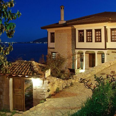 Vergoula'S Mansion แคซโทเรีย ภายนอก รูปภาพ